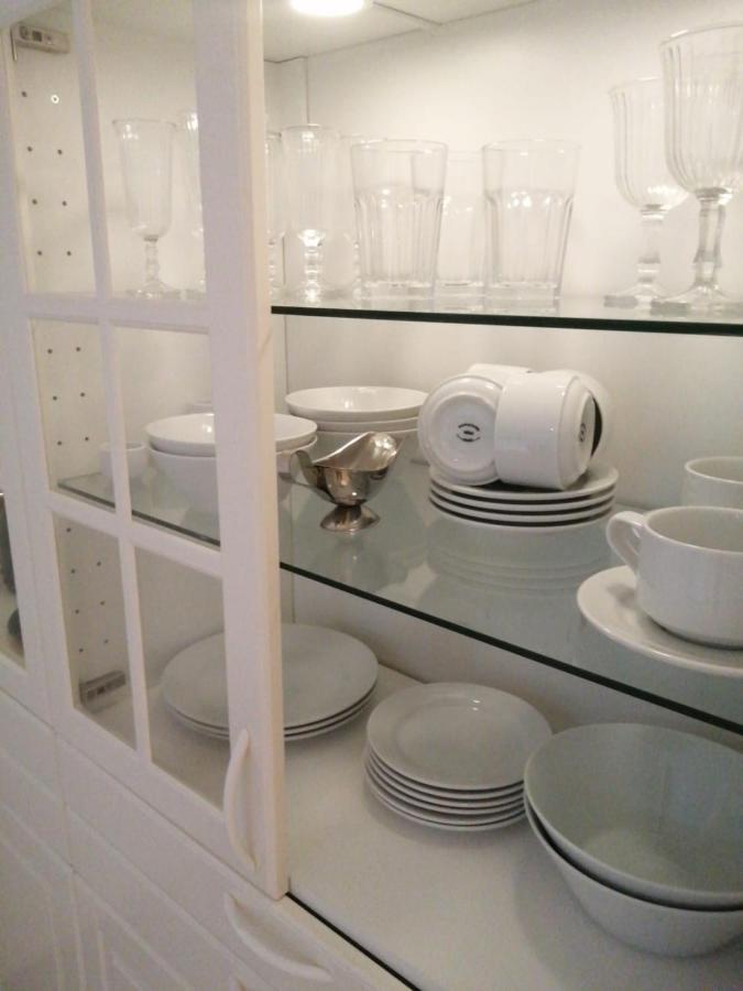 2 Bedroom Large Modern Apartment In Blanes Old Town 50M From The Beach! Экстерьер фото