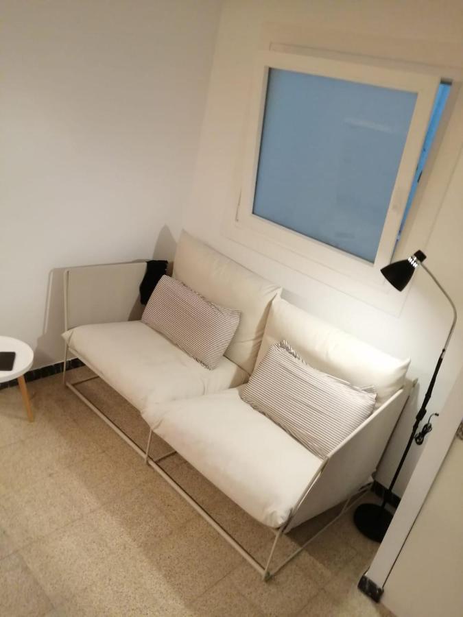 2 Bedroom Large Modern Apartment In Blanes Old Town 50M From The Beach! Экстерьер фото